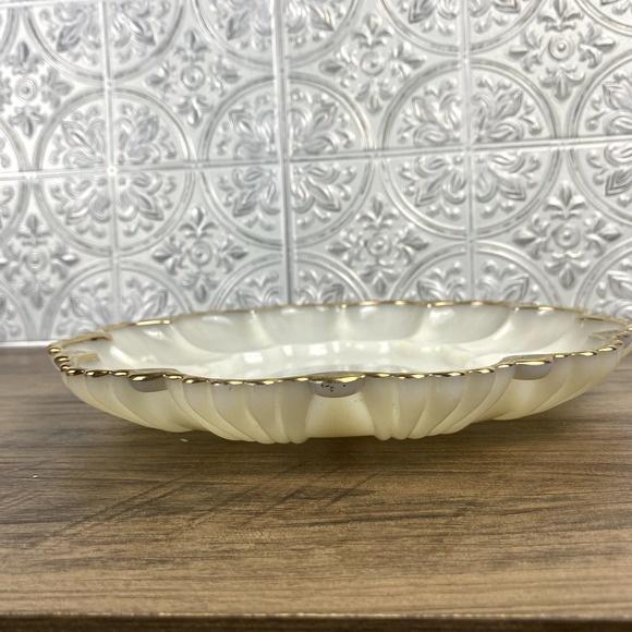 Golden Shell Deviled Egg Server Plate Anchor Hocking Milk Glass Gold Trim - Picture 6 of 10